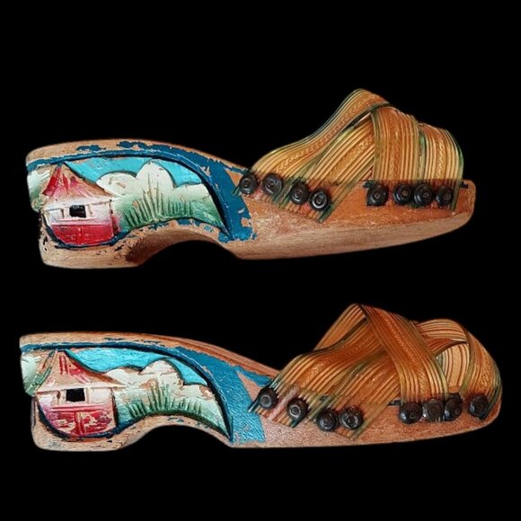 Rare 1940s Philippines Wedge Sandal Childs Shoe Hand Painted Carved Wood WWII - Picture 4 of 9
